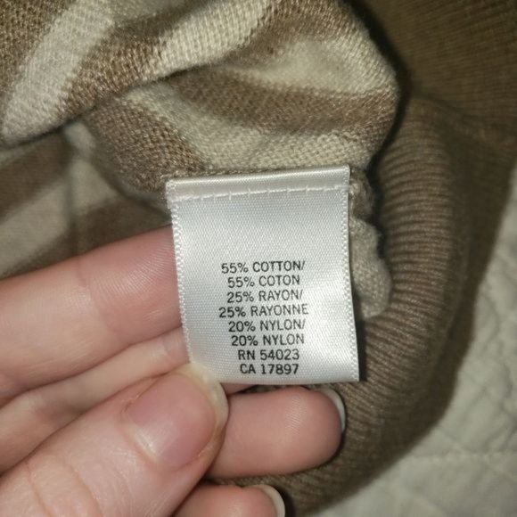 3/$15 Banana Republic Striped Knit Short Sleeve Blouse Medium - Picture 6 of 6